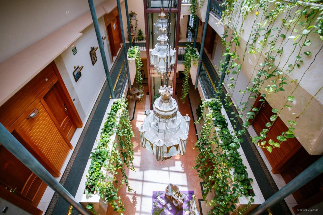 Hotel Avenida Beas de Segura Екстериор снимка