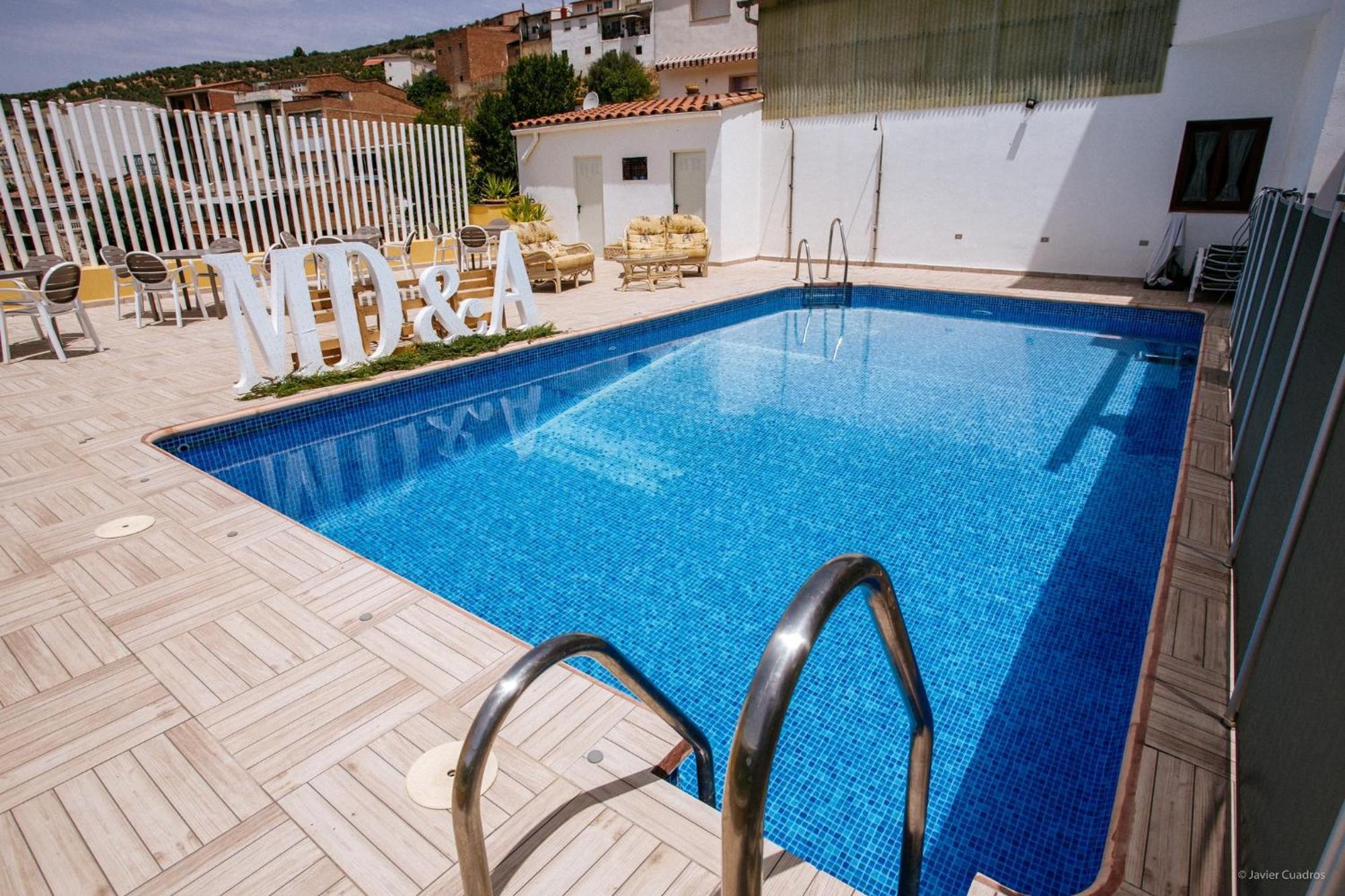 Hotel Avenida Beas de Segura Екстериор снимка