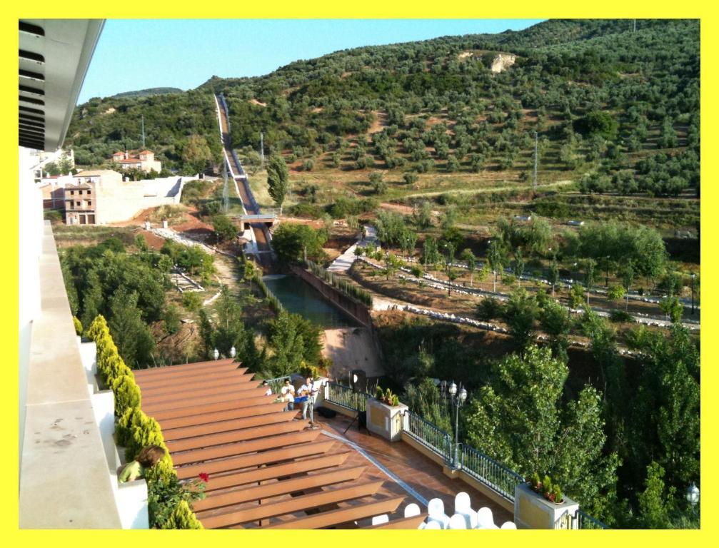 Hotel Avenida Beas de Segura Екстериор снимка